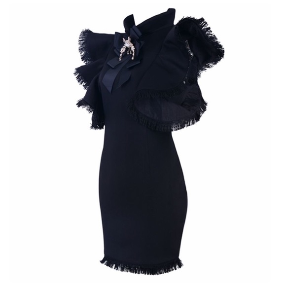 🛍 The Lara Ruffle Scuba Fabric Dress - Picture 5 of 11